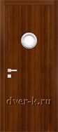 пластиковый дверной блок в цвете орех грецкий с иллюминатором хром